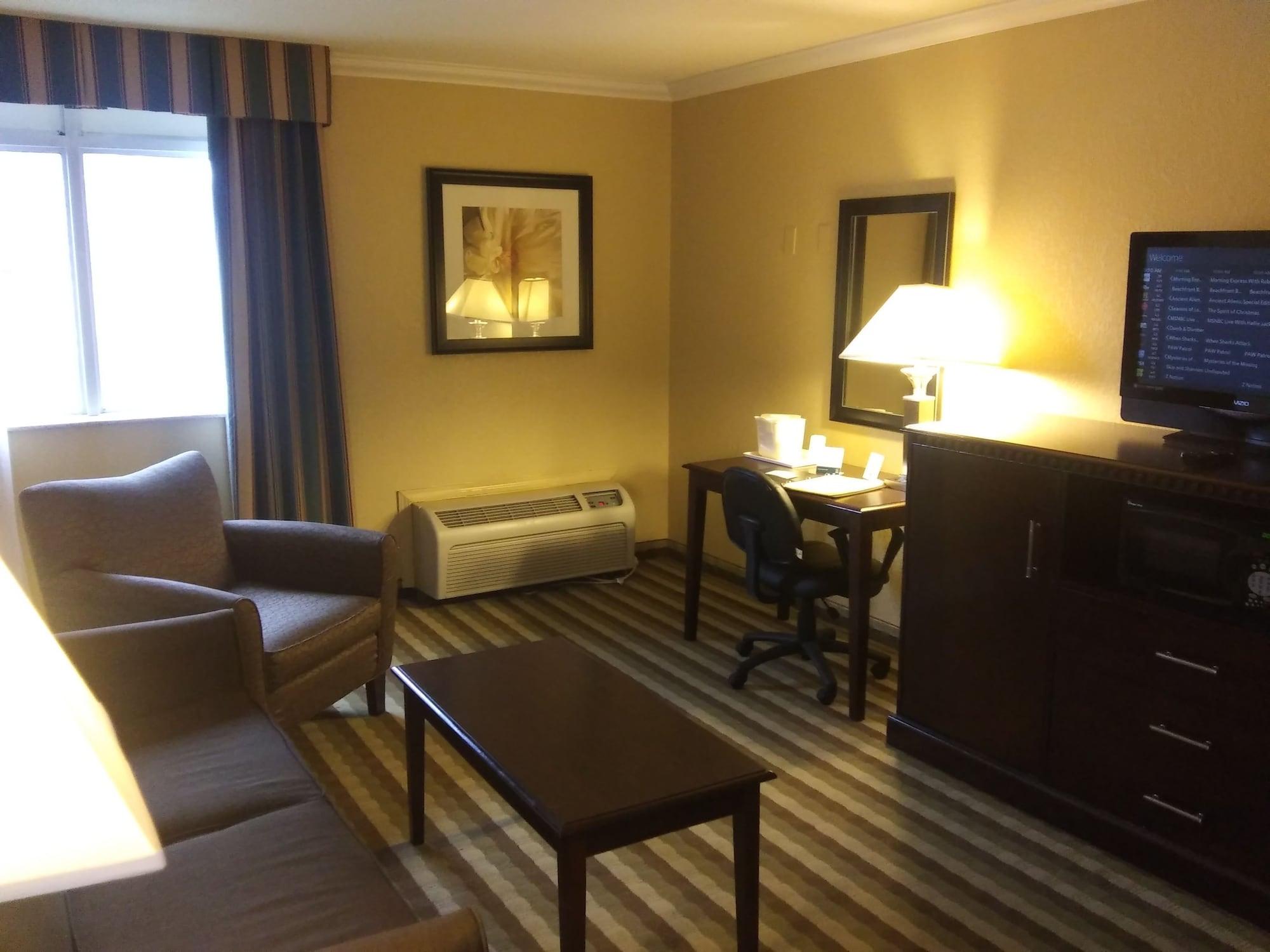 Quality Inn And Suites Fairgrounds - Syracuse Seneca Knolls Eksteriør bilde