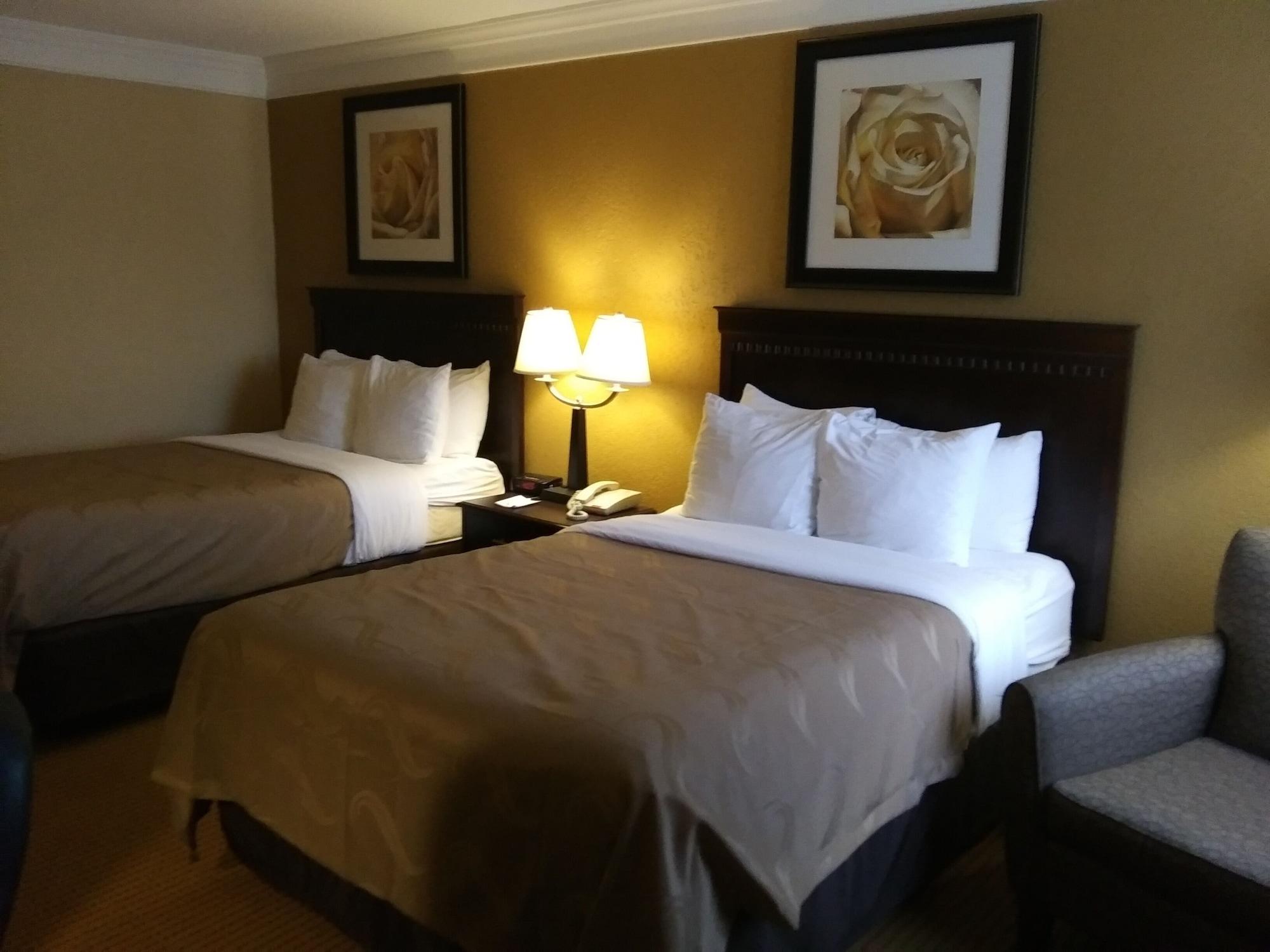 Quality Inn And Suites Fairgrounds - Syracuse Seneca Knolls Eksteriør bilde