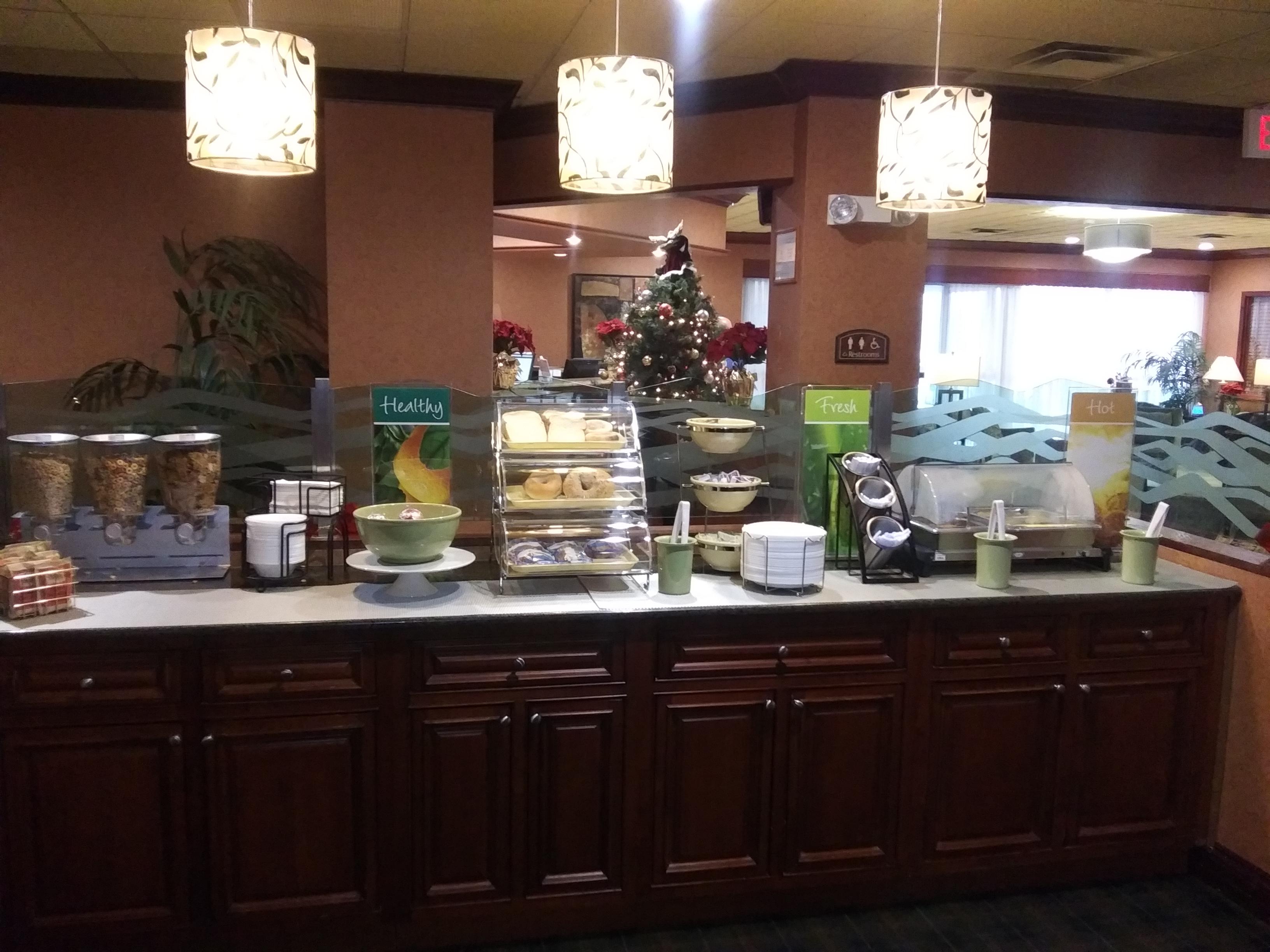 Quality Inn And Suites Fairgrounds - Syracuse Seneca Knolls Eksteriør bilde