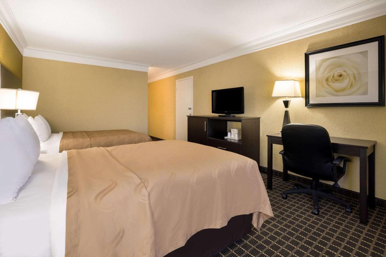 Quality Inn And Suites Fairgrounds - Syracuse Seneca Knolls Eksteriør bilde