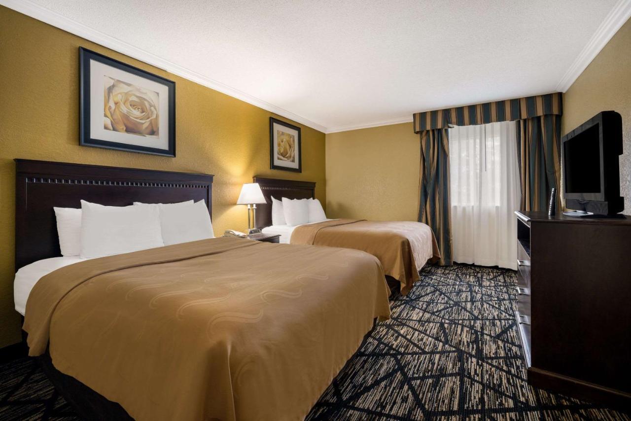 Quality Inn And Suites Fairgrounds - Syracuse Seneca Knolls Eksteriør bilde