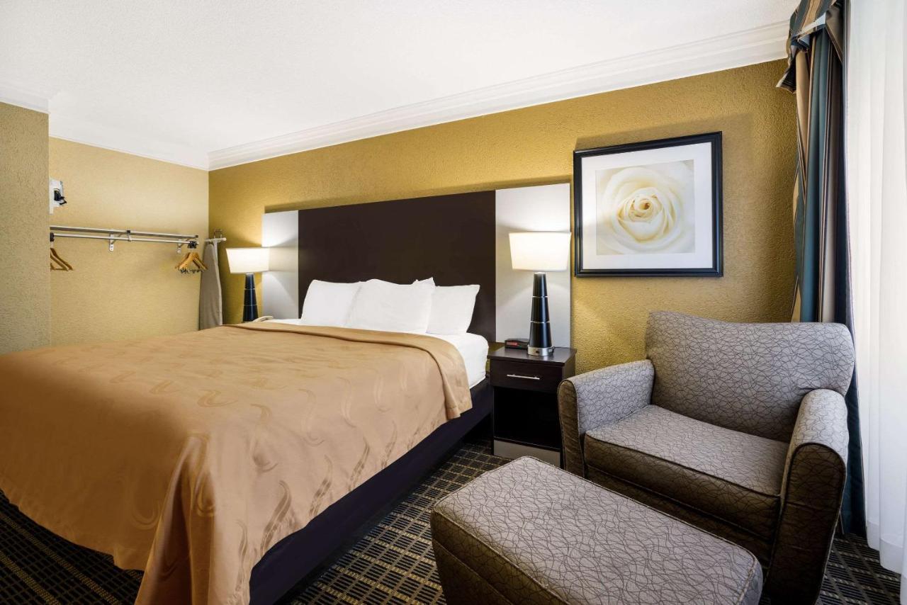Quality Inn And Suites Fairgrounds - Syracuse Seneca Knolls Eksteriør bilde