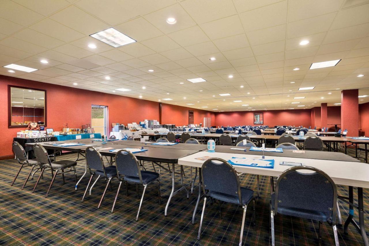 Quality Inn And Suites Fairgrounds - Syracuse Seneca Knolls Eksteriør bilde